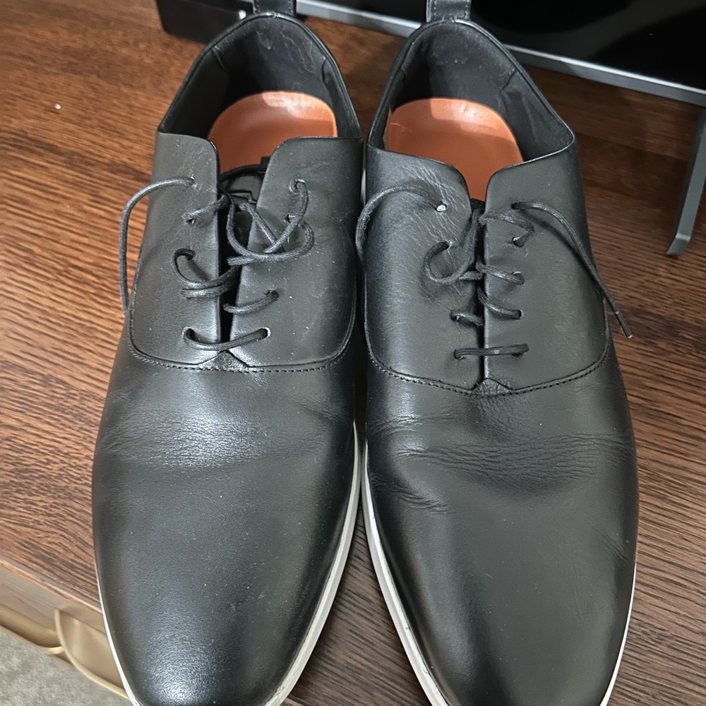 Wolf and Sheppard Hybrid Oxford Dress Shoe- Men’s 13